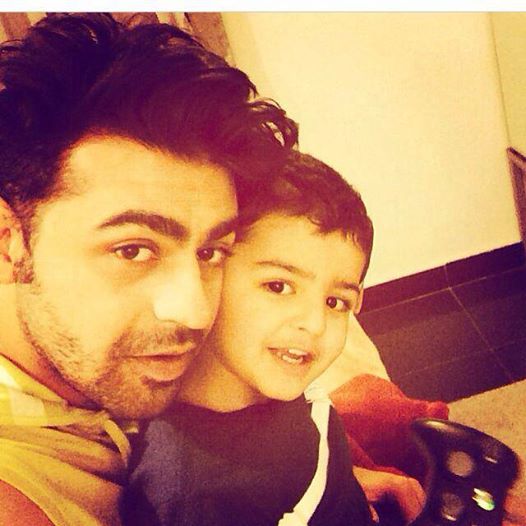Farhan Saeed With His Nephew - Arts-and-Entertainment-Farhan-Saeed-With-His-Nephew-7482