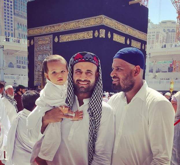 yusuf and irfan pathan in makkah