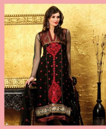 Formal Dress by Amna