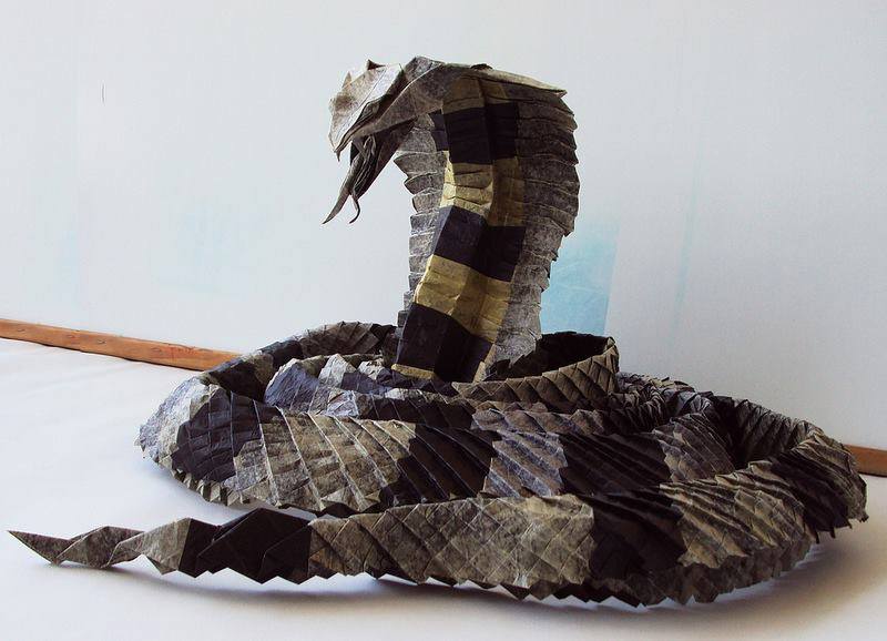 Amazing Paper Art Snake