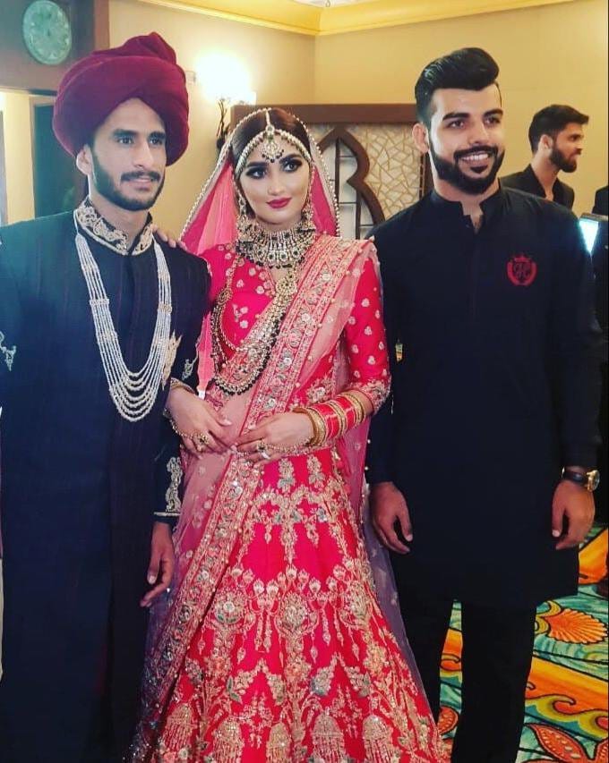 Mr Mrs Hassan Ali At Their Wedding In Dubai 9 Pics