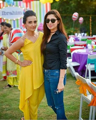 Adorable‬ Click Of ‪‎Maira Khan‬ With ‪‎Momal Sheikh‬
