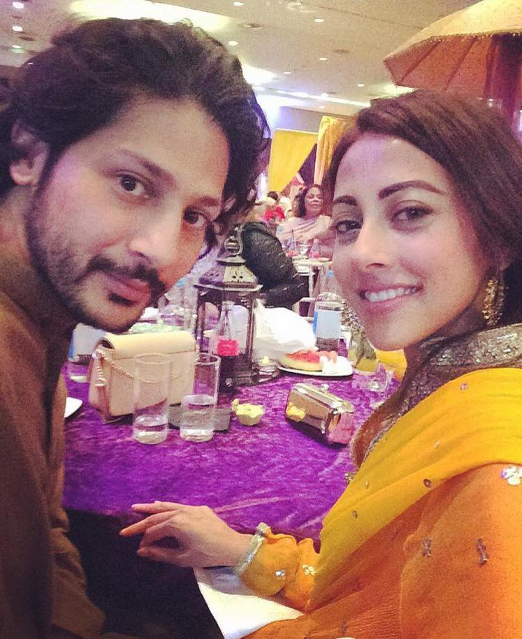 Ainy Jaffri With Her Husband At A Wedding In London - Arts