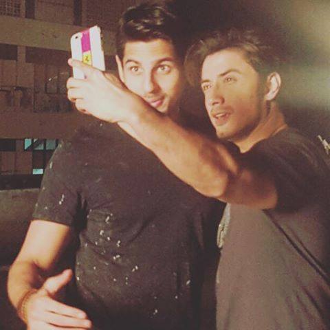 Ali Zafar Invited Sidharth Malhotrat to Lahore