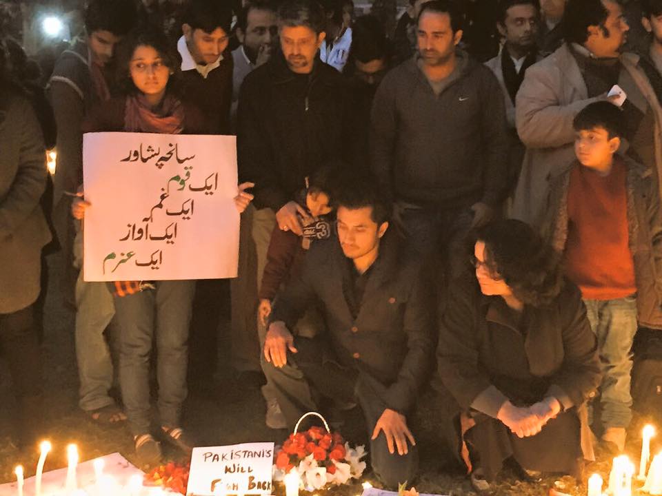 Ali Zafar Lighting Candles For Peshawar Victims