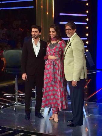 Fawad Afzal And Sonam With Amitabh Bachchan