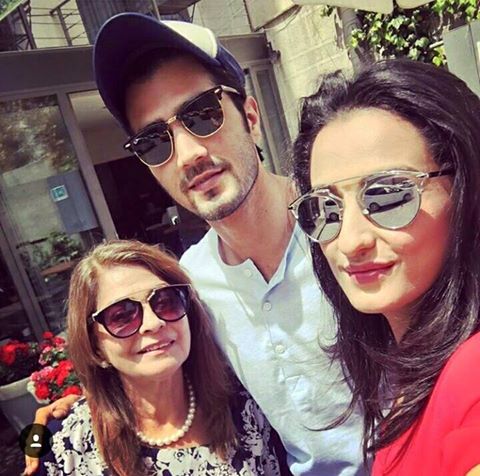 Jawed Shaikh‬ Wife, Son & ‪‎Daughter‬