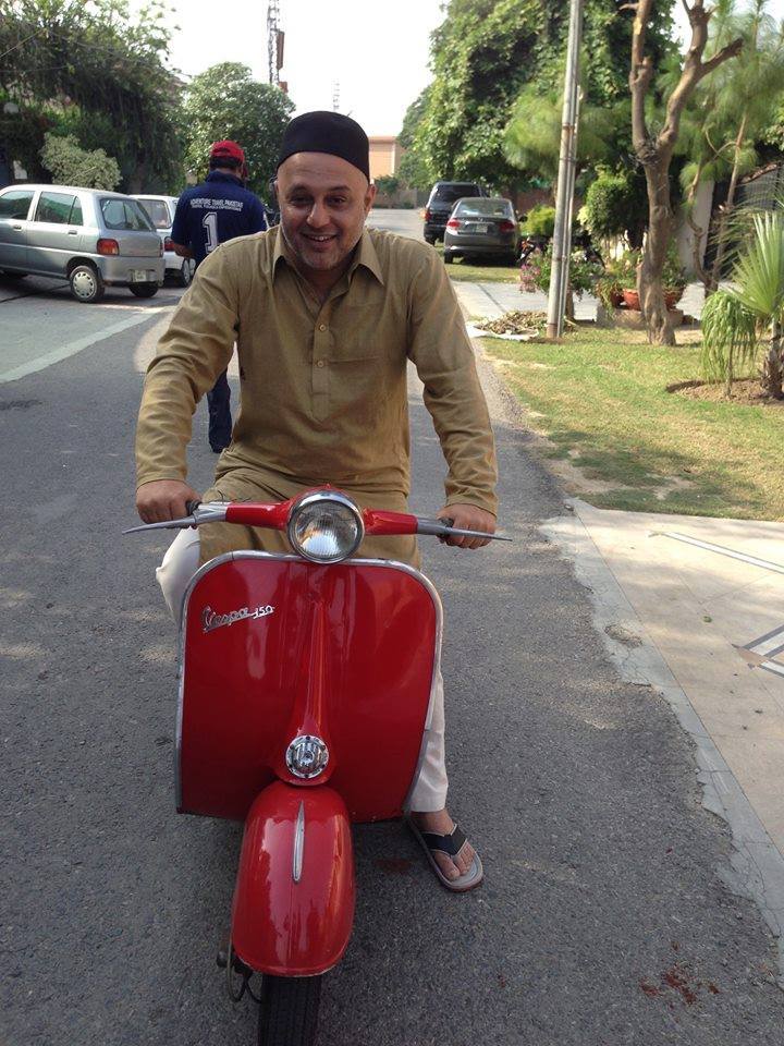 Latest Pic Ali Azmat