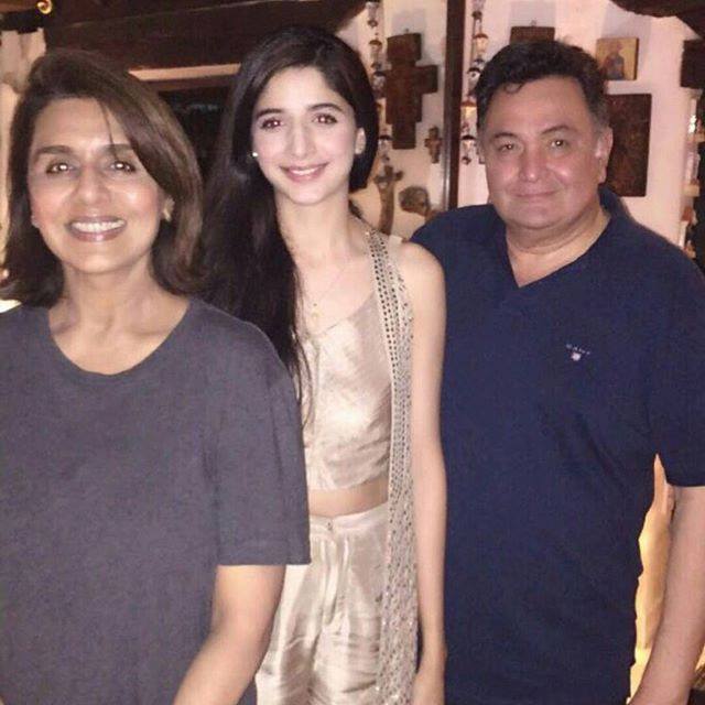 Mawra Hocane Meets with Rishi Kapoor and Neetu Singh