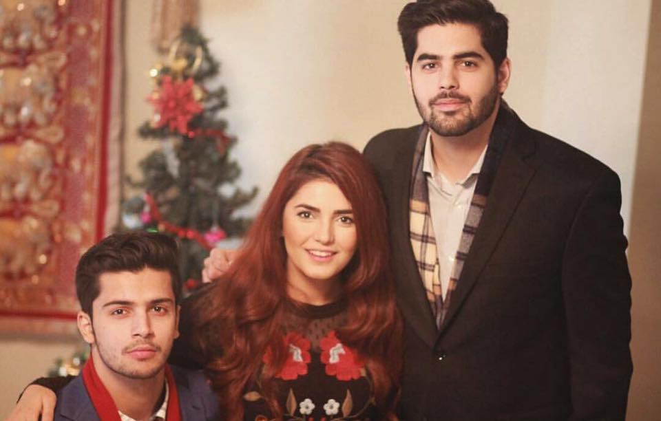 Momina Mustehsan With Her Siblings