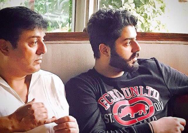 Nauman Ejaz With His Son