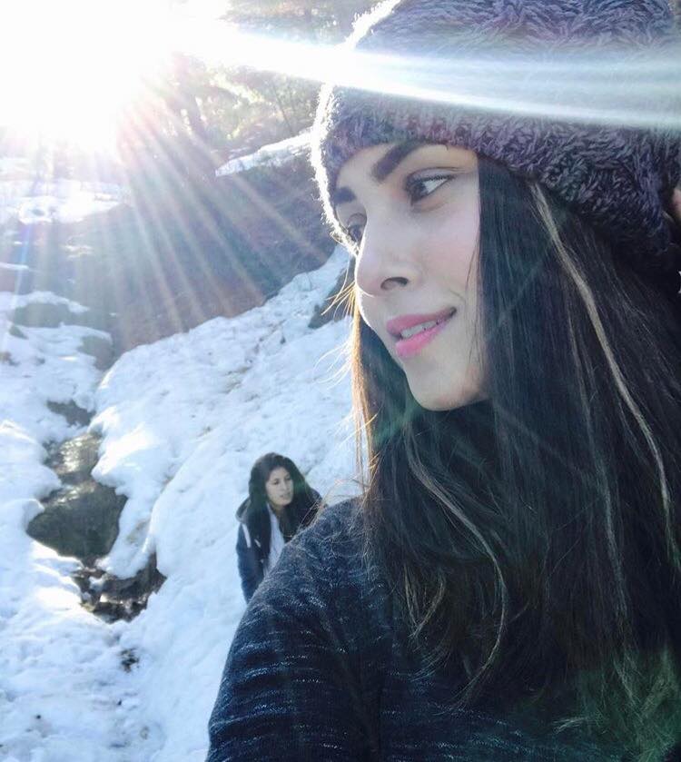 Nimra Khan Enjoying The Snow