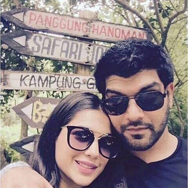Sanam Jung with husband Qassam on vacation after wedding