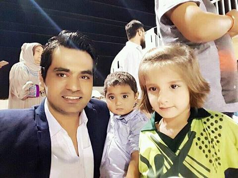 Shahid Afridi Daughter with ‪‎Asad Malik & Son