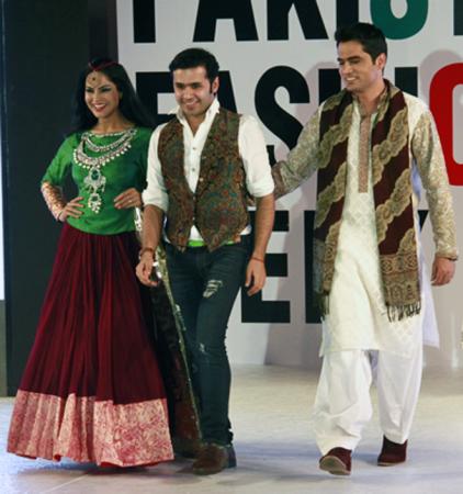 Veena Malik as Showstopper With Her Husbandat at PFWD 2014