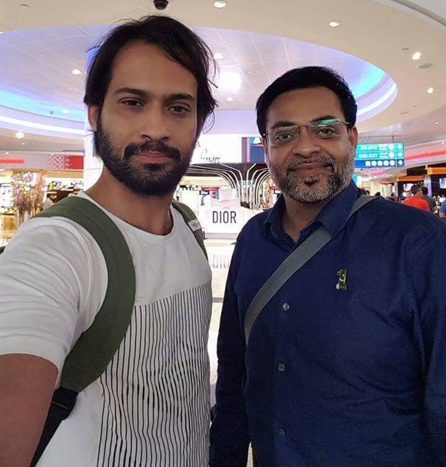 Waqar Zaka & Amir Liaquat At Airport Off To Maynmar - Arts & Entertainment Images & Photos Waqar Zaka & Amir Liaquat At Airport Off To Maynmar - Arts & Entertainment Images & Photos