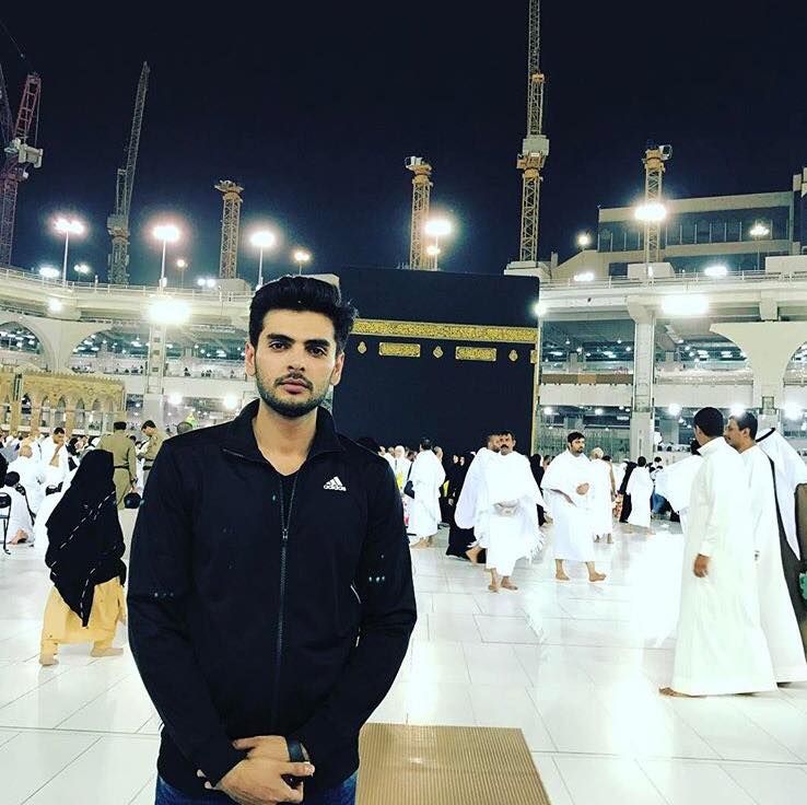 Yasir Shoro In Makkah
