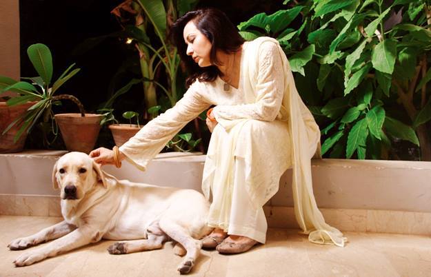 Zeba Bakhtiyar With Her Pet Dog