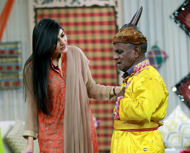 Legend Zakoota Jin Cried In Sanam Baloch Morning Show