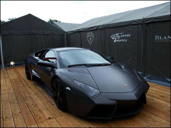 Stunning Black Lamborghini