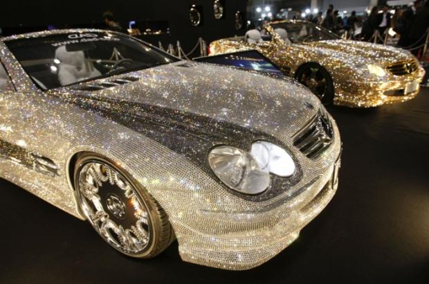 Mercedes-Benz SL600s 300,000 Swarovski crystals Tokyo