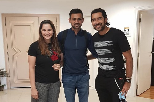 Aisam Ul Haq Meets Mr. & Mrs. Shoaib Malik In Dubai