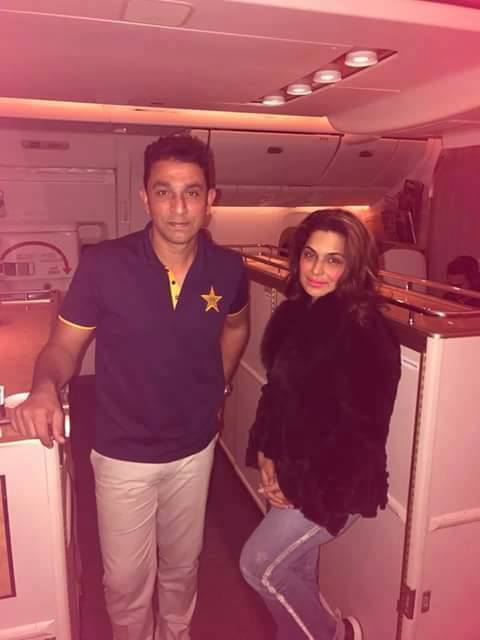 Bowling Coach Azhar Mehmood With Meera