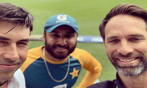 Imran Butt Pictured With Grant Elliot And Stephen Fleming