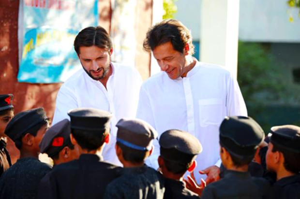 Imran Khan And Shahid Afridi Working For Tamir School Together
