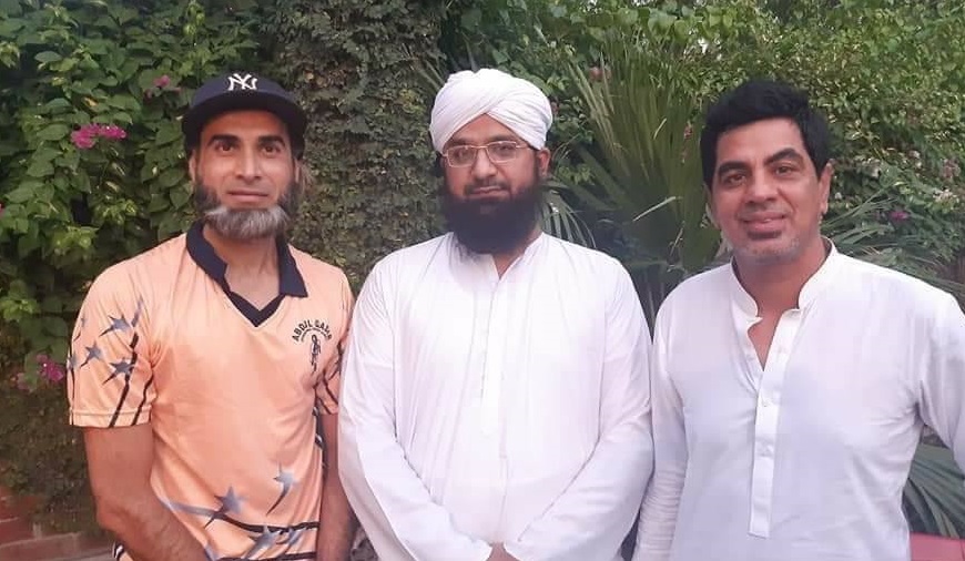 Imran Tahir Spending His Time In Pakistan