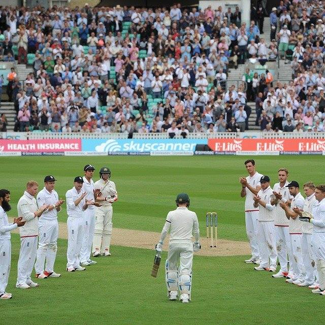 Michael Clarke Given A Guard Of Honour By England Team