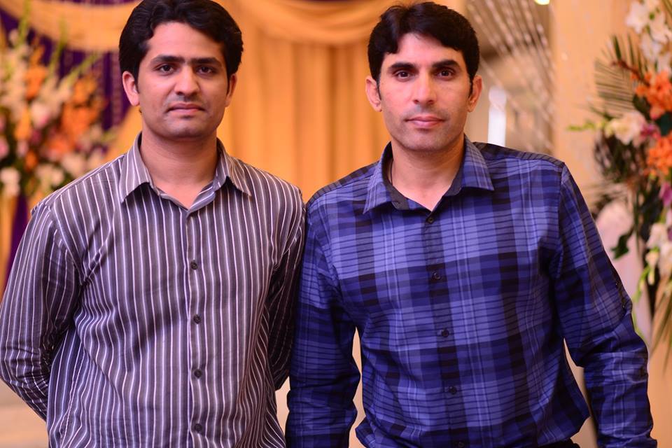 Misbah ul Haq Spotted With His Fan In Some Wedding