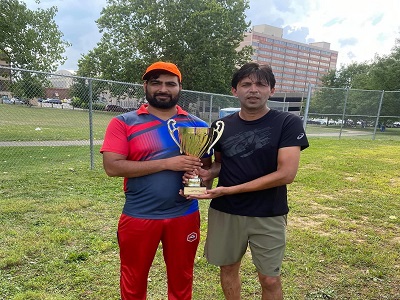 Mohammad Asif Is Currently In USA And Won Trophy In League Cricket For His Team