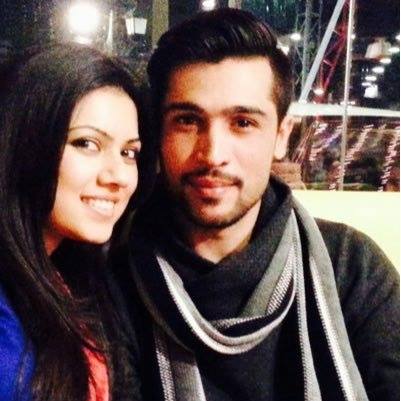 Muhammed Amir pictured with his wife
