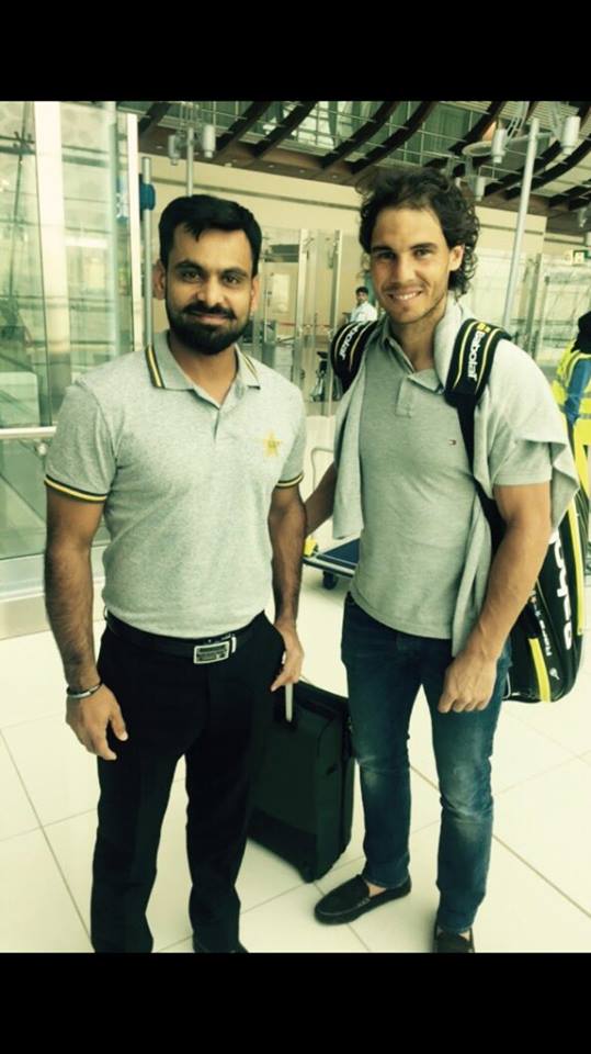 Muhammed Hafeez pictured with the superstar of tennis, Rafael Nadal