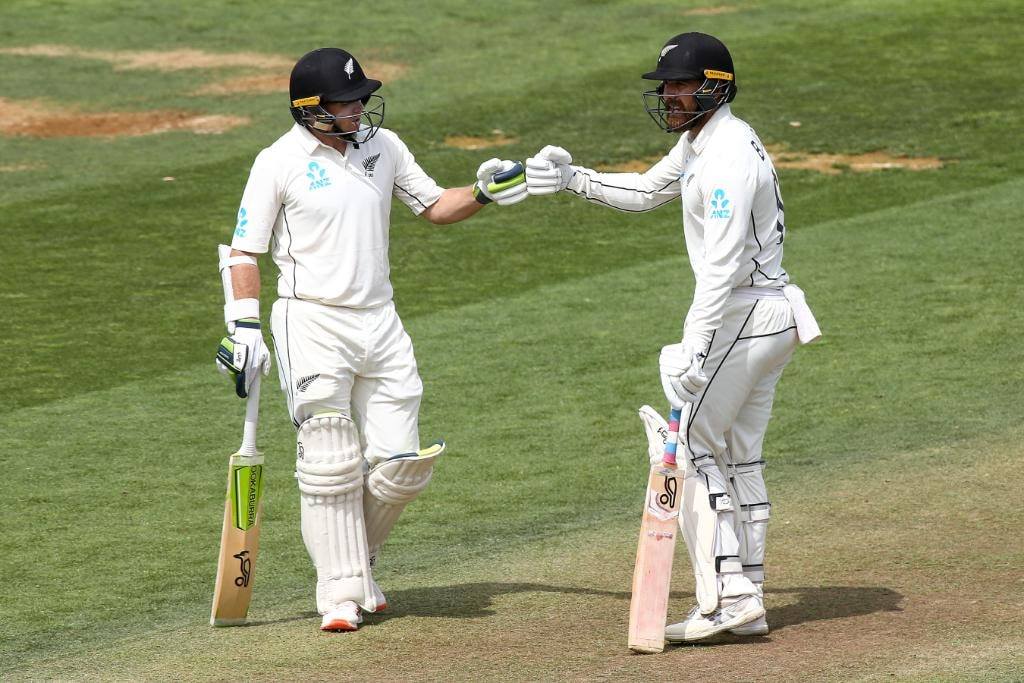 Newzealand Beat India By 10 Wickets In First Test