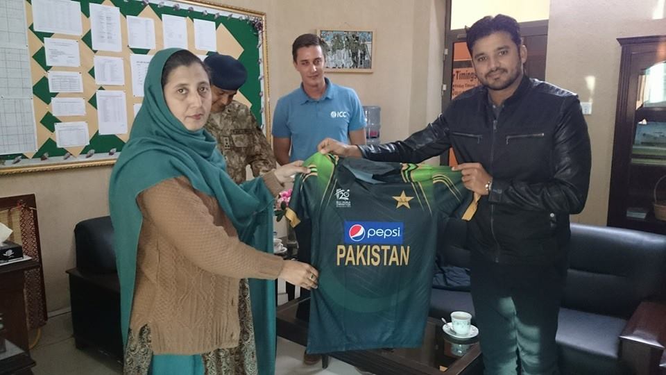 Nissan Trophy Tour ‪WT20‬ visit to APS Peshawar