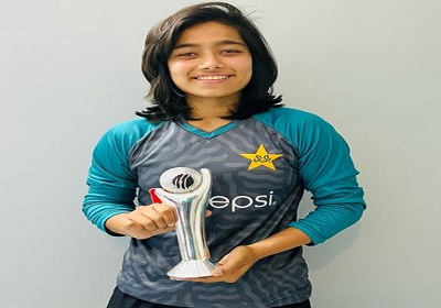 Pakistan Women's Cricketer Fatima Sana Received ICC Women's Emerging Cricketer Of The Year Award