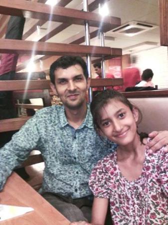 Pakistani Cricketer Zulqarnain Haider with daughter Zara