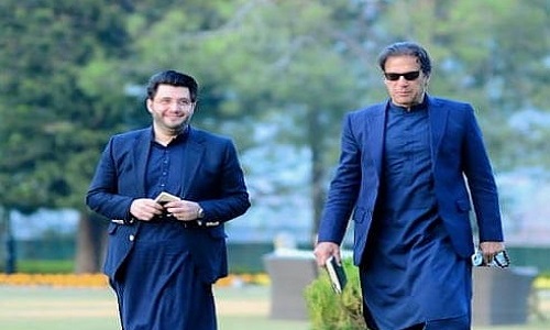 Peshawar Zalmi Owner Javed Afridi Meets PM Imran Khan In Islamabad