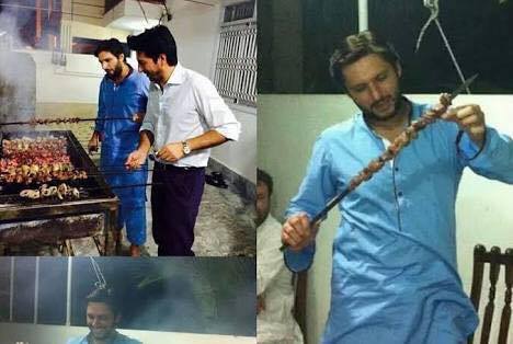 Shahid Afridi Having Tikka Party