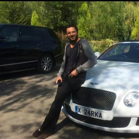 Shahid Afridi With His Car Bentley