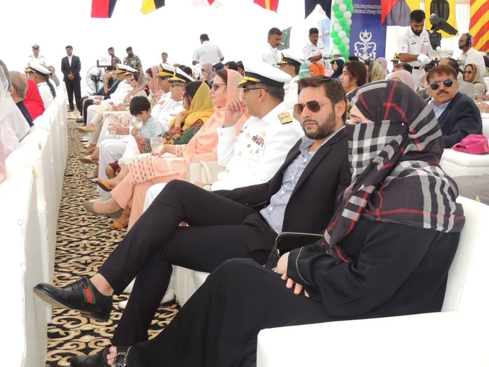Shahid Afridi With His Family On Naval Day Defence Celebrations