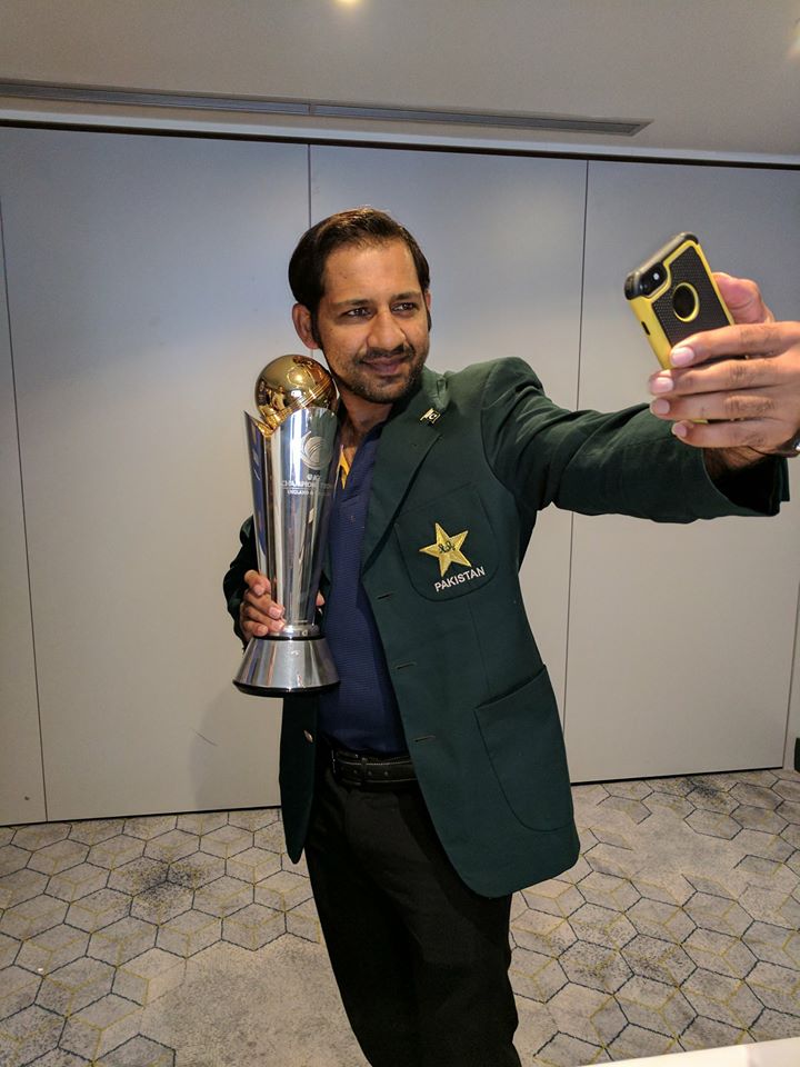 Skipper With Champions Trophy