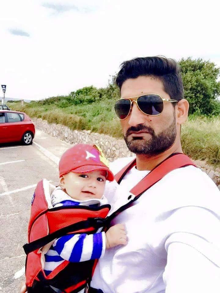 Sohail Tanvir Photo With Son