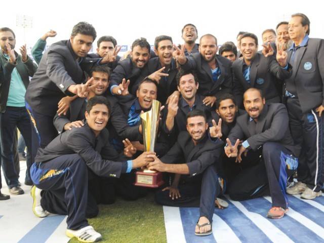 State Bank of Pakistan celebrate winning the President's Cup Gold League