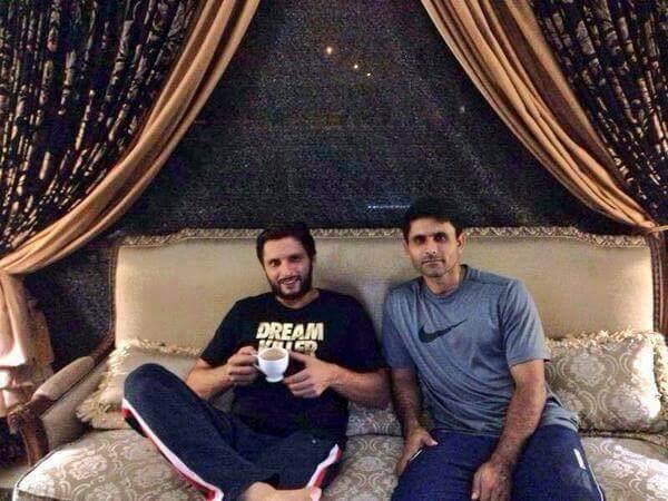 Two Best All Rounders From Pakistan