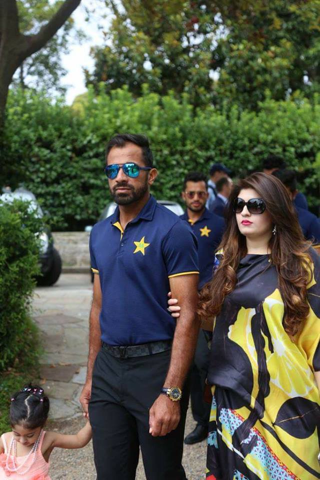 Wahab Riaz With His Wife At An Event Hosted By Australian Prime Minister