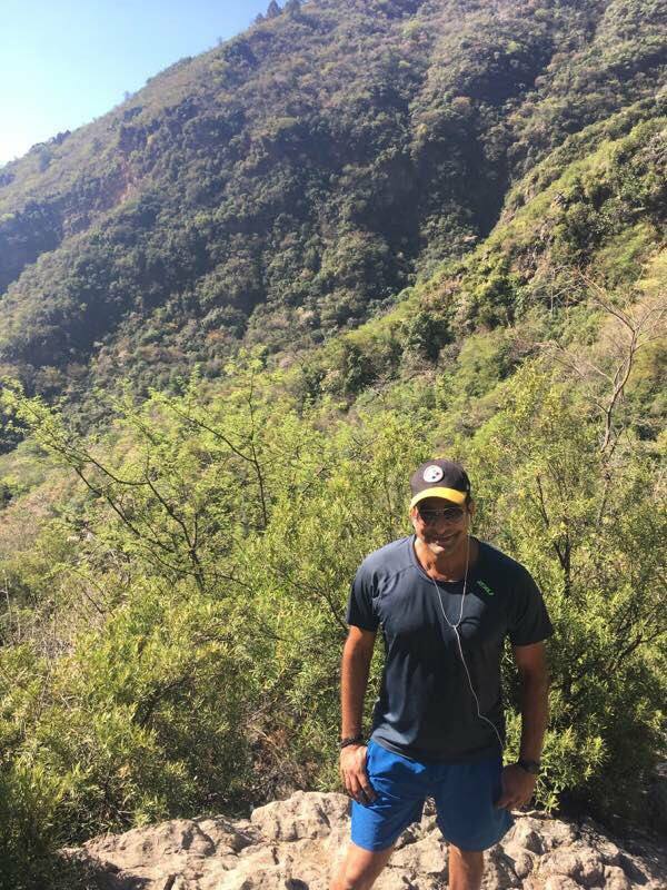 Wasim Akram Having Fun In Islamabad