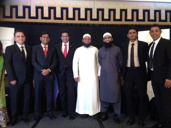 Wasim Akram, MS Dhoni, Saqlain Mushtaq, M Yousuf And Azhar Mahmood At London